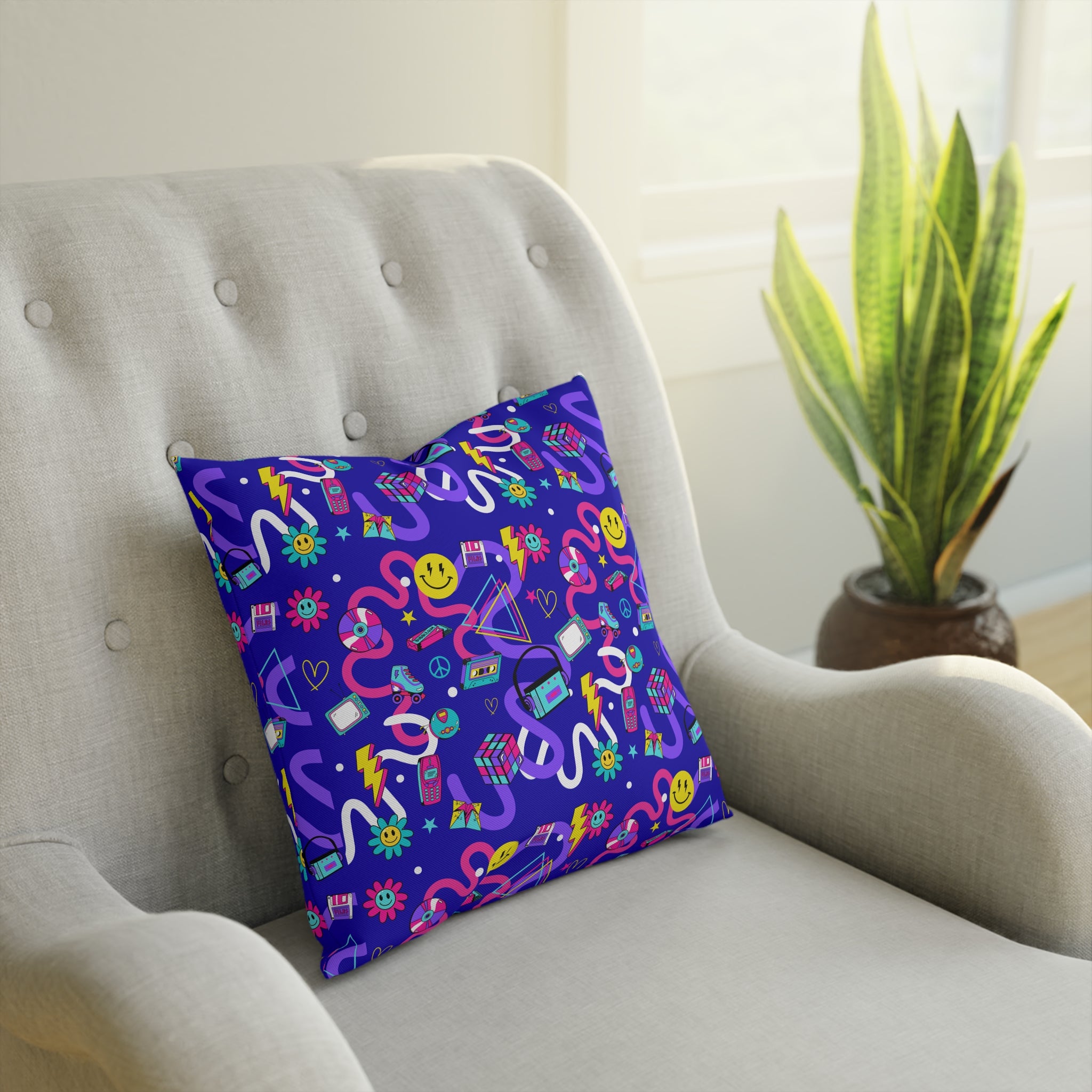 Nostalgia Squiggle Print Cushion